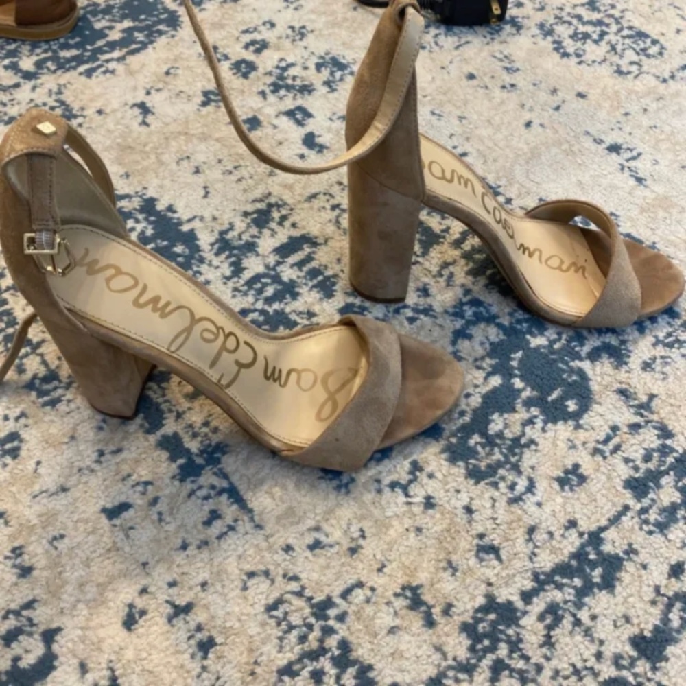 Sam Edelman Womens Daniella Beige Ankle Strap Heels Size 7.5 (6586586) EEUC